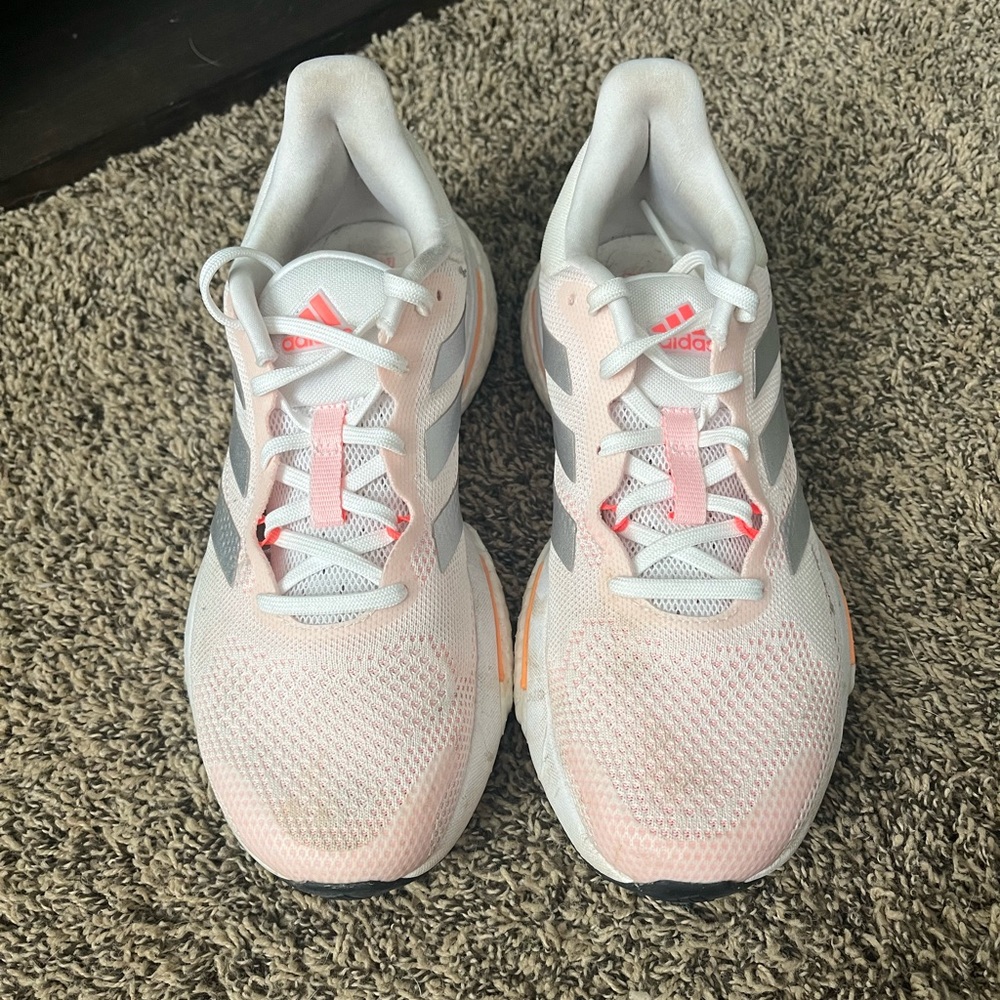Addias Women’s Solarglide sneaker